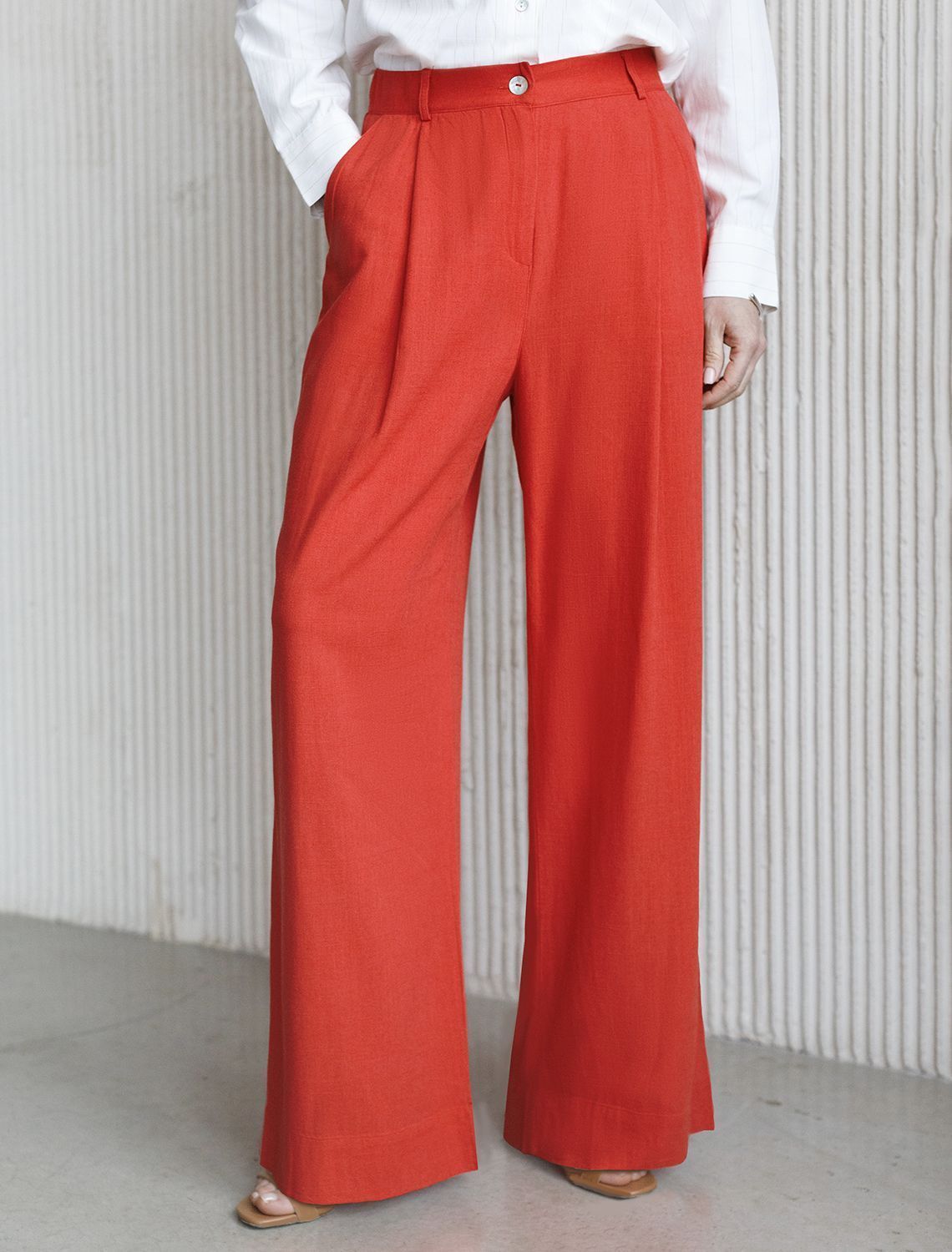 картинка Брюки женские коралловый магазин Одежда+ являющийся официальным дистрибьютором в России 