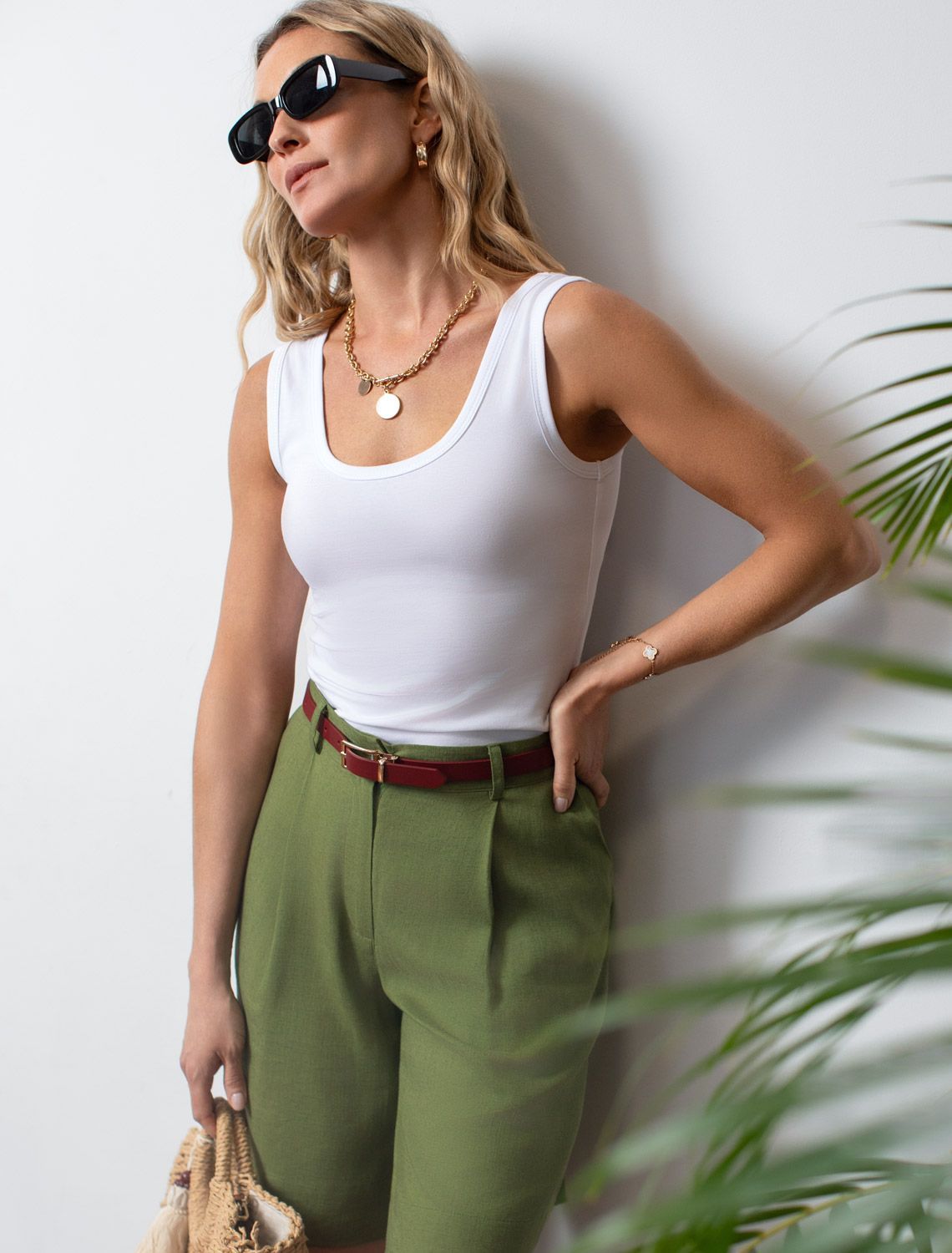 картинка Топ женский белый магазин Одежда+ являющийся официальным дистрибьютором в России 