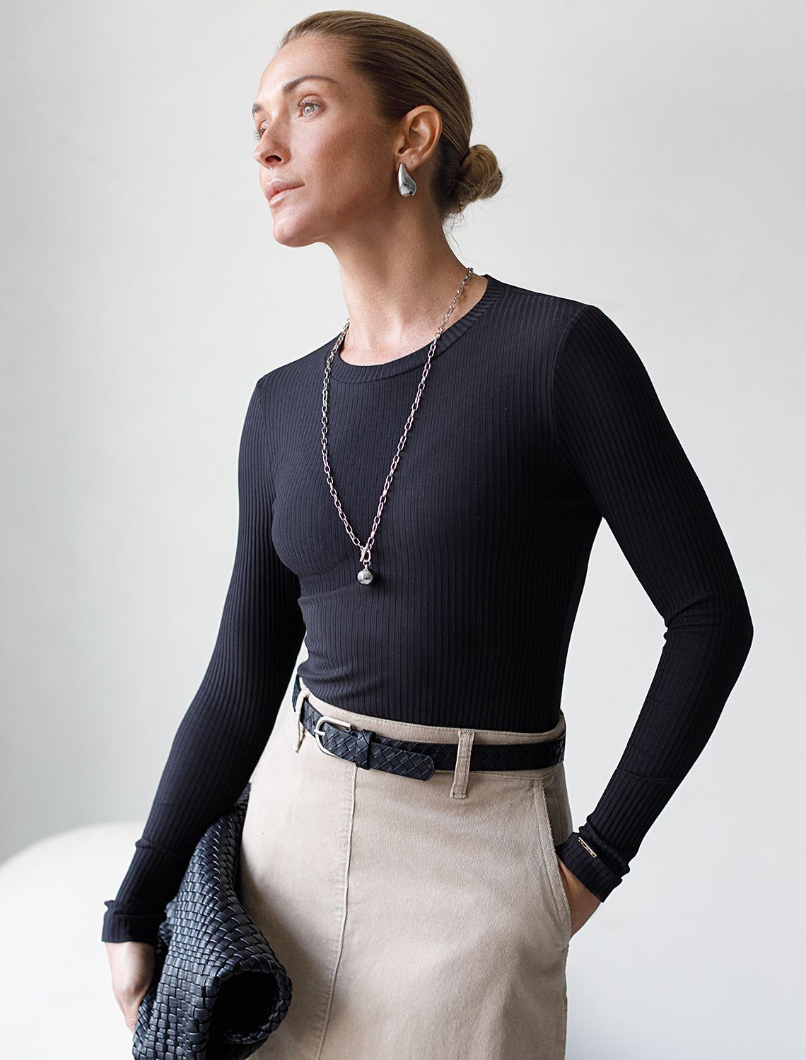 картинка Джемпер женский черный магазин Одежда+ являющийся официальным дистрибьютором в России 