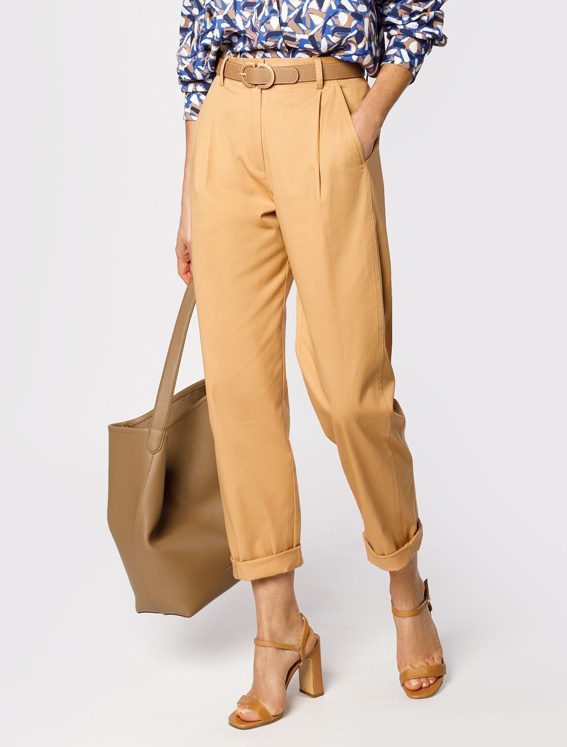 картинка Брюки женские темно-бежевый магазин Одежда+ являющийся официальным дистрибьютором в России 