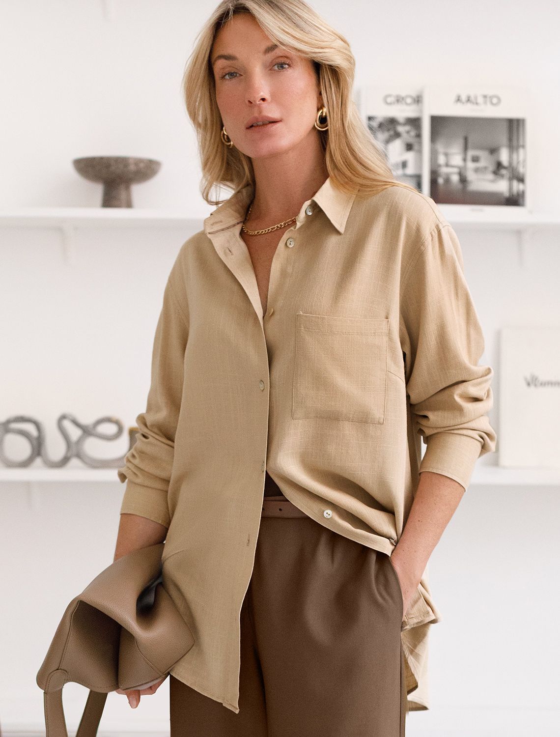 картинка Блузка женская бежевый магазин Одежда+ являющийся официальным дистрибьютором в России 