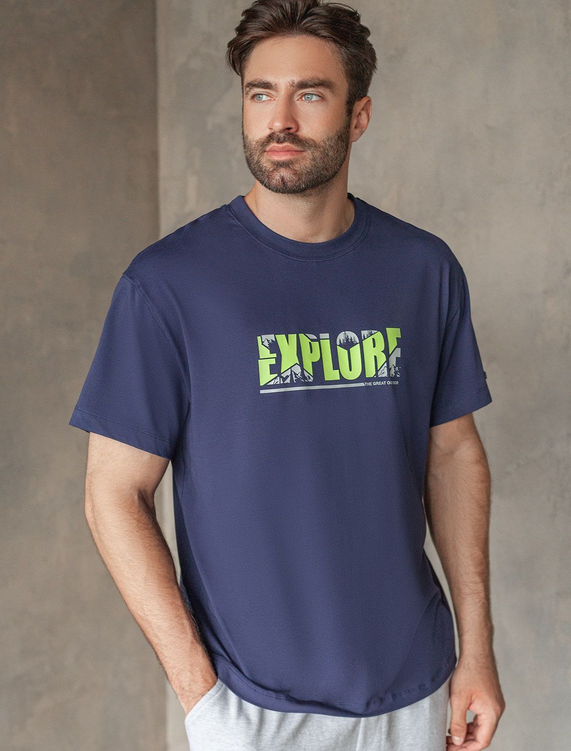 картинка Футболка мужская т.синий_explore геометрия магазин Одежда+ являющийся официальным дистрибьютором в России 