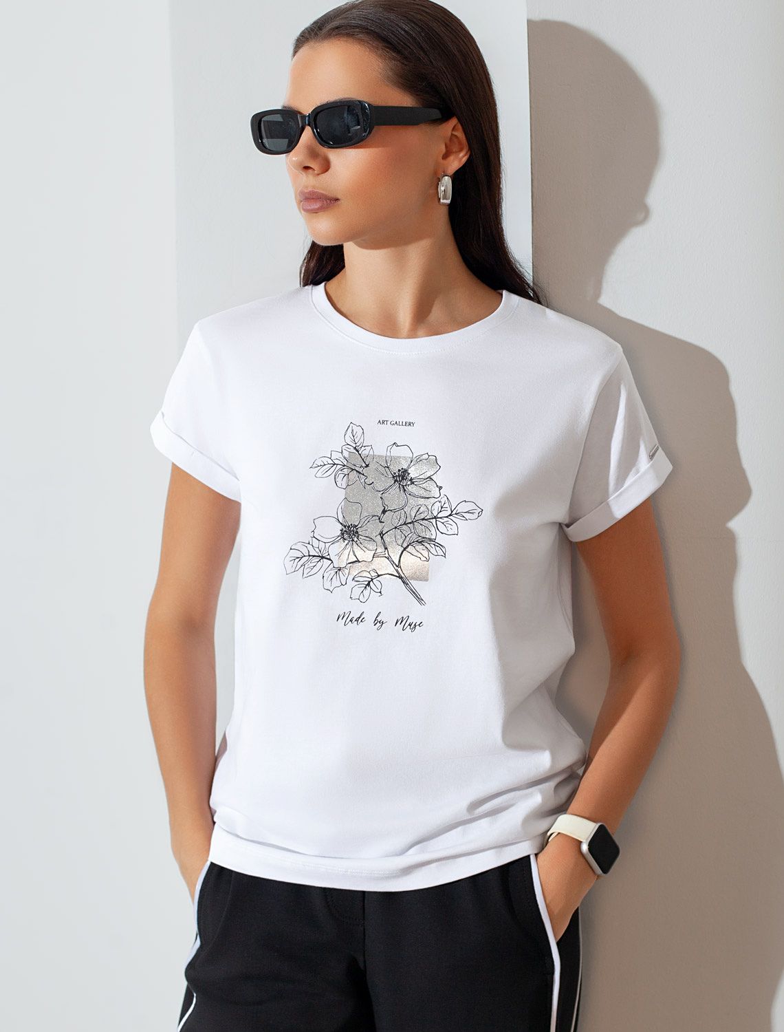 картинка Футболка женская белый_muse от магазина Одежда+