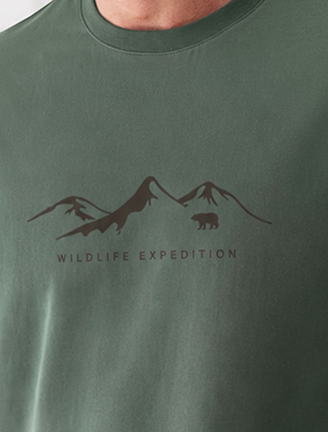 картинка Футболка мужская т.оливковый_wildlife магазин Одежда+ являющийся официальным дистрибьютором в России 