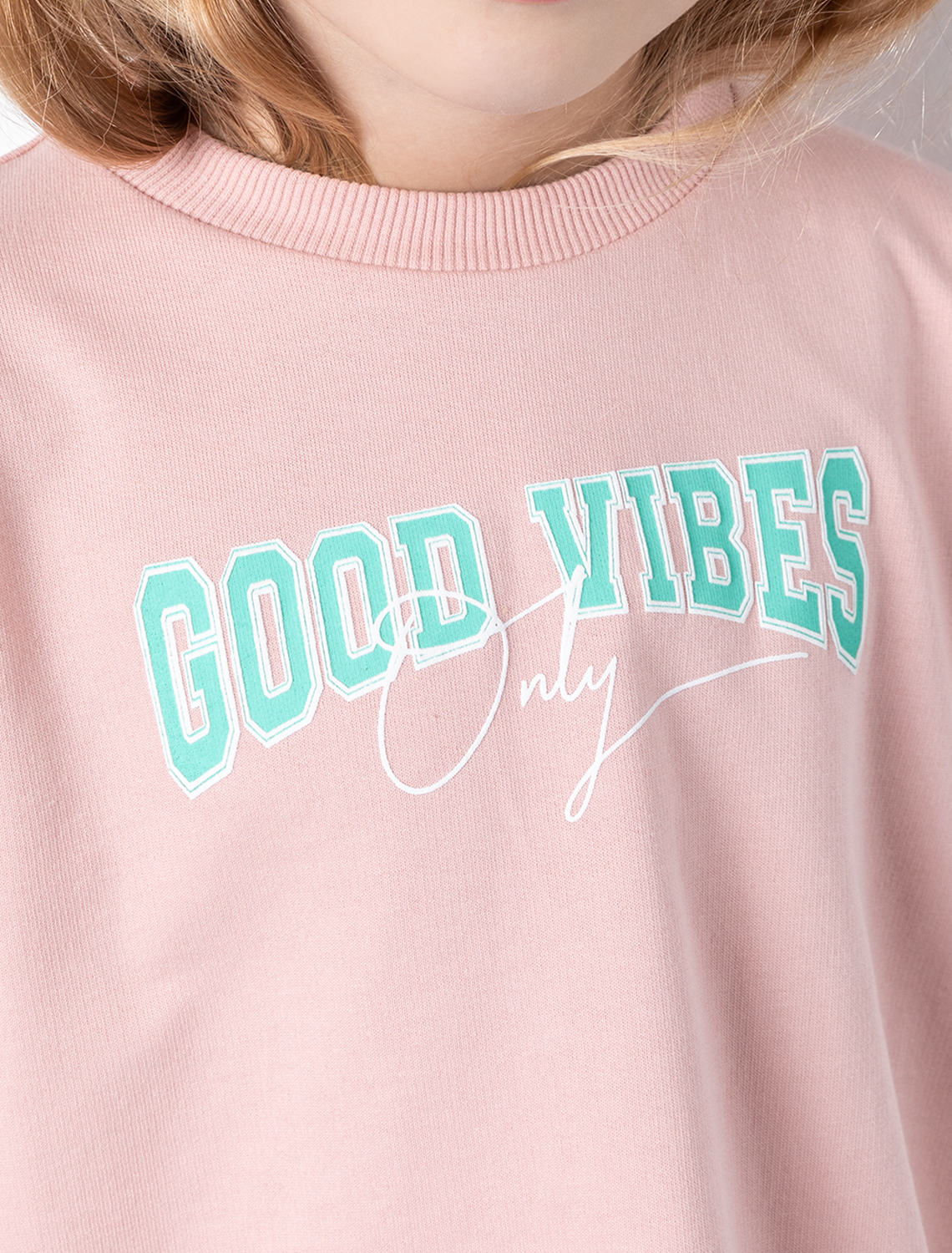 картинка Джемпер для девочки пудровый магазин Одежда+ являющийся официальным дистрибьютором в России 