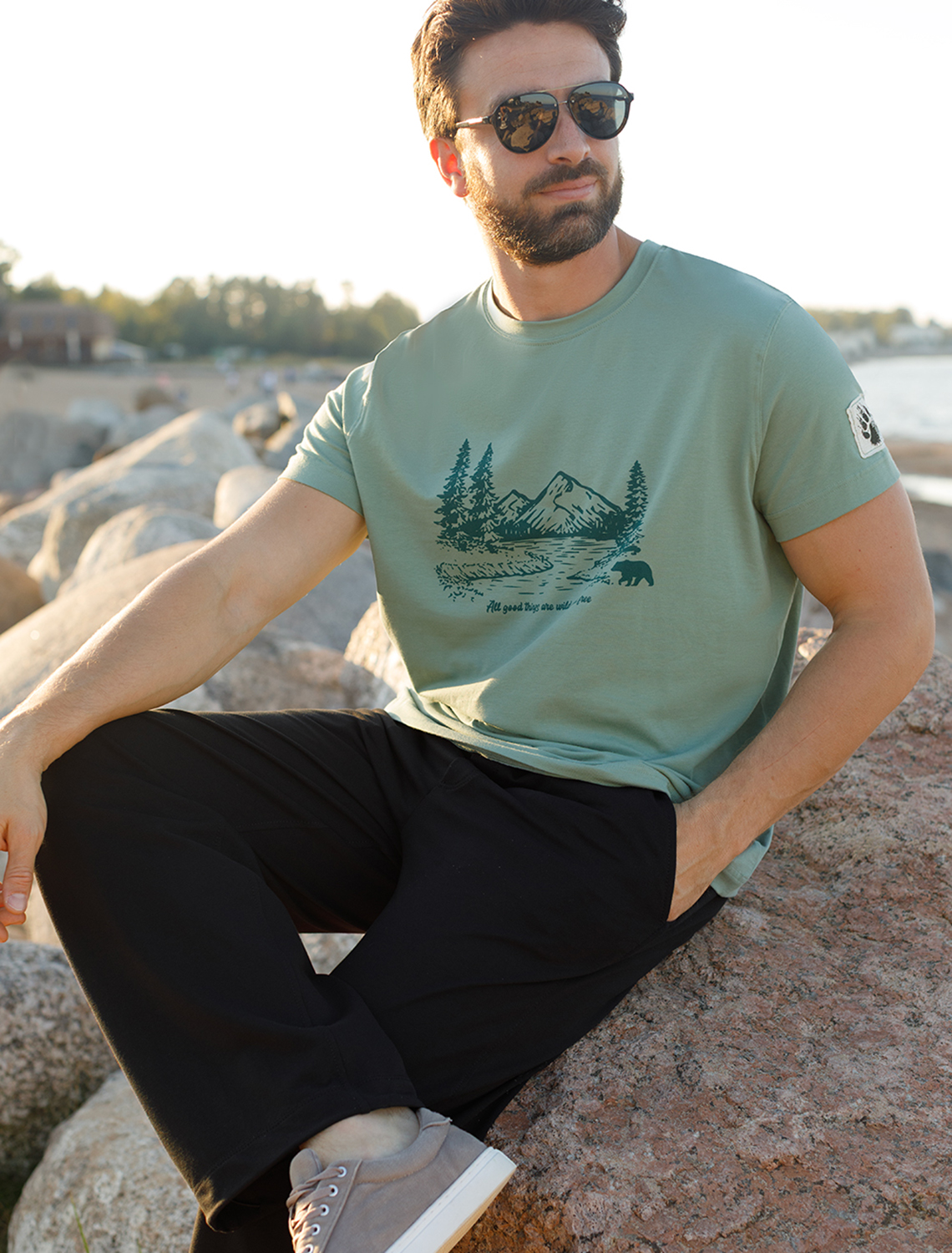 картинка Футболка мужская св.оливковый_outdoor магазин Одежда+ являющийся официальным дистрибьютором в России 