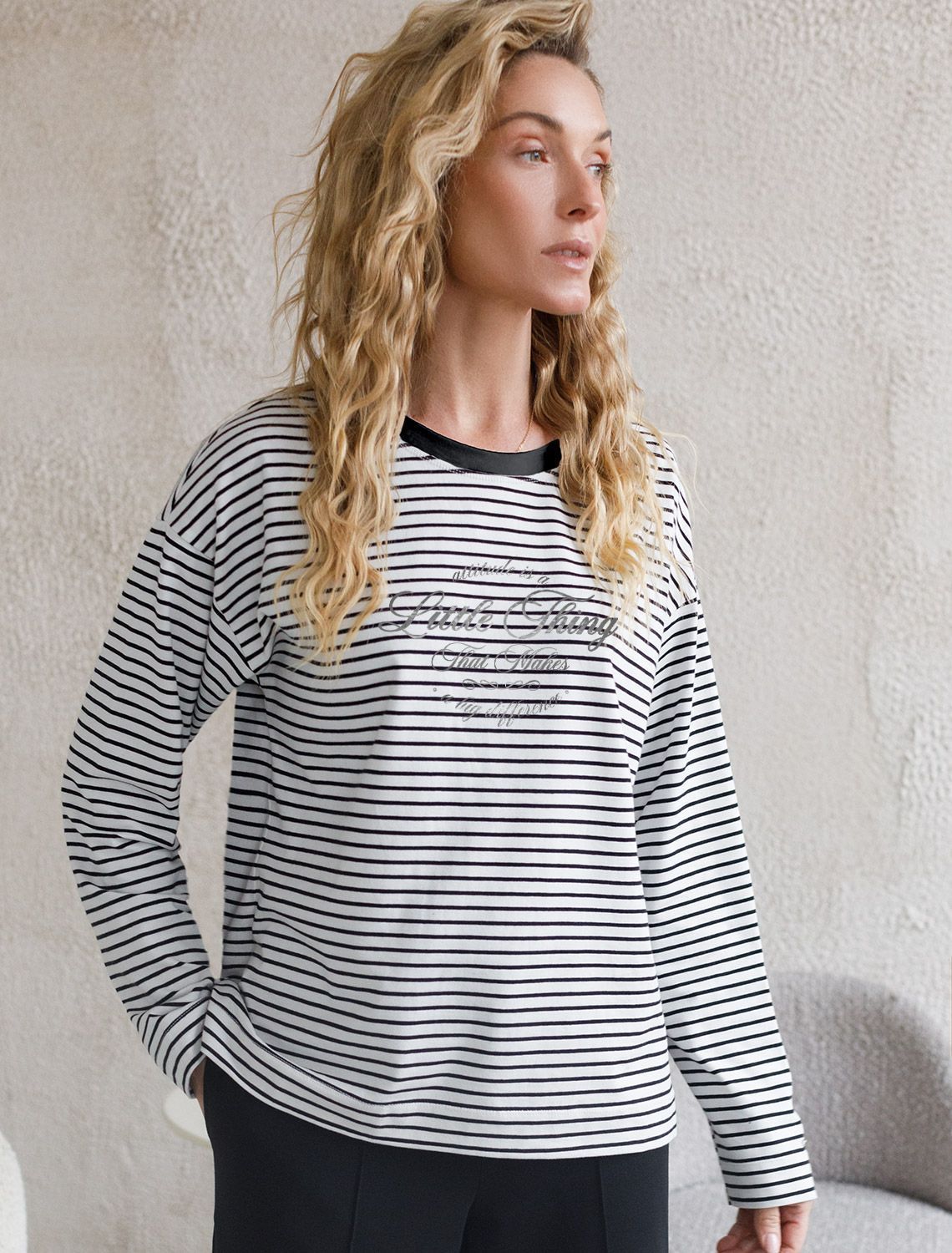 картинка Джемпер женский белый-черный_little thing магазин Одежда+ являющийся официальным дистрибьютором в России 