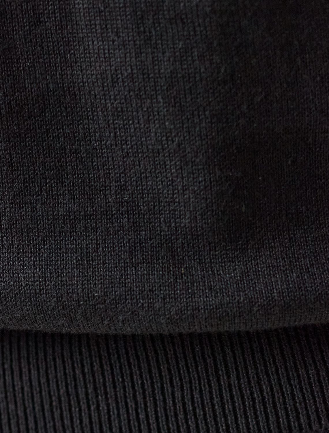 картинка Джемпер мужской черный от магазина Одежда+