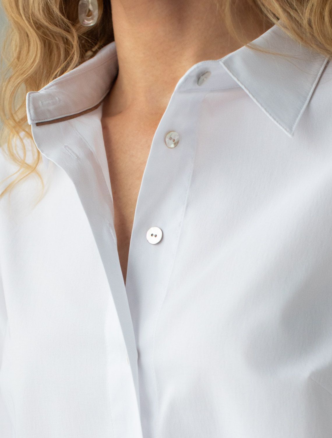 картинка Блузка женская белый магазин Одежда+ являющийся официальным дистрибьютором в России 