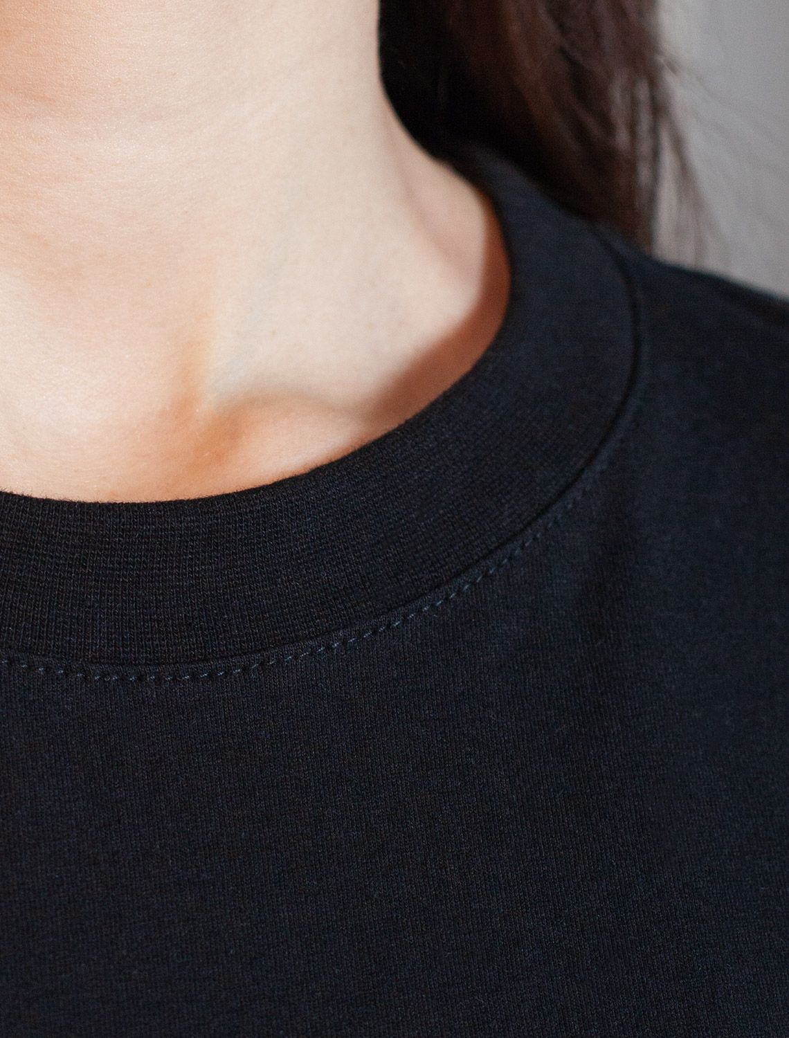 картинка Футболка женская черный_love от магазина Одежда+