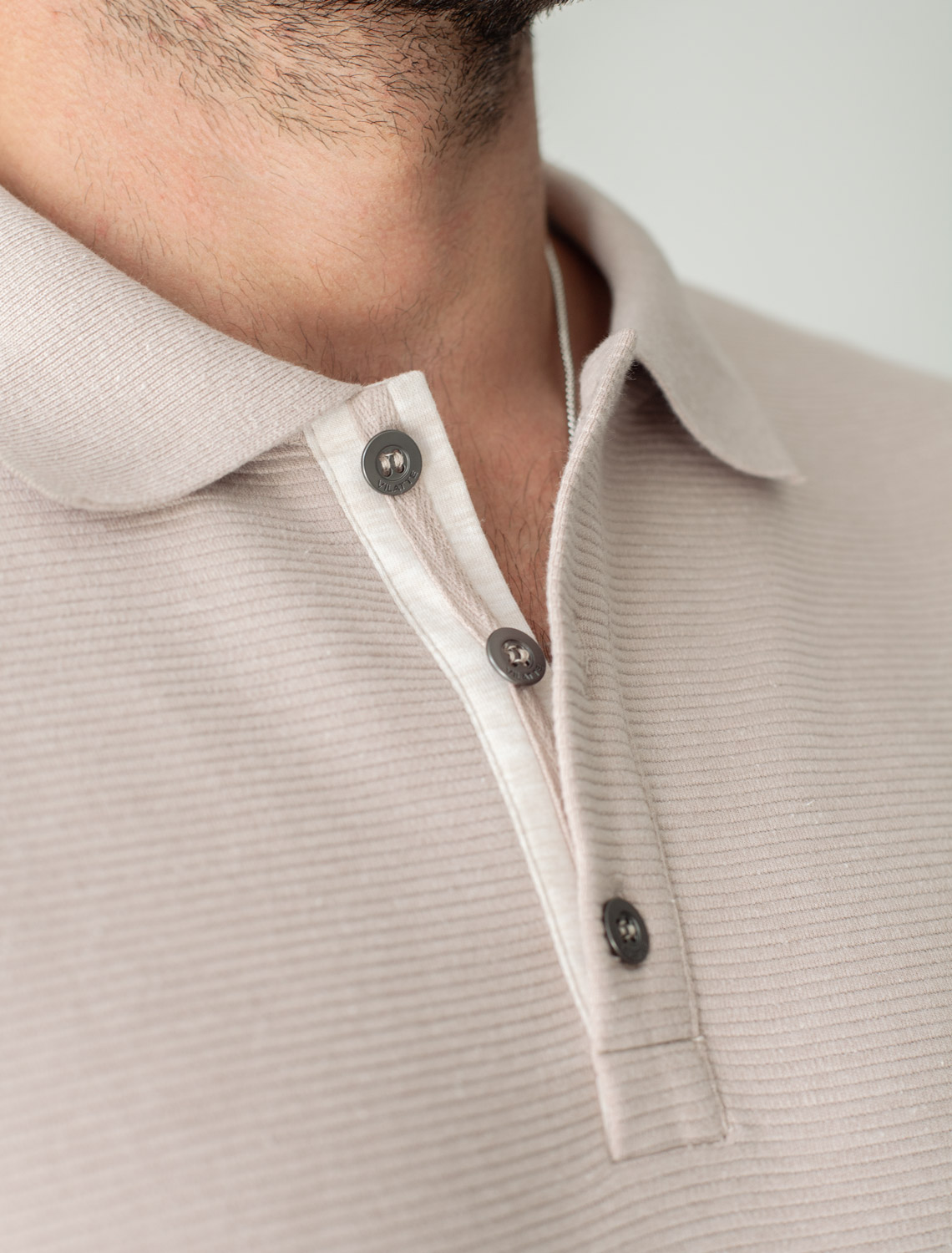 картинка Джемпер мужской св.кофейный меланж магазин Одежда+ являющийся официальным дистрибьютором в России 