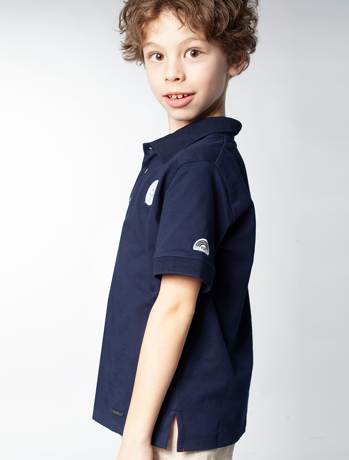 картинка Футболка для мальчиков темно-синий магазин Одежда+ являющийся официальным дистрибьютором в России 