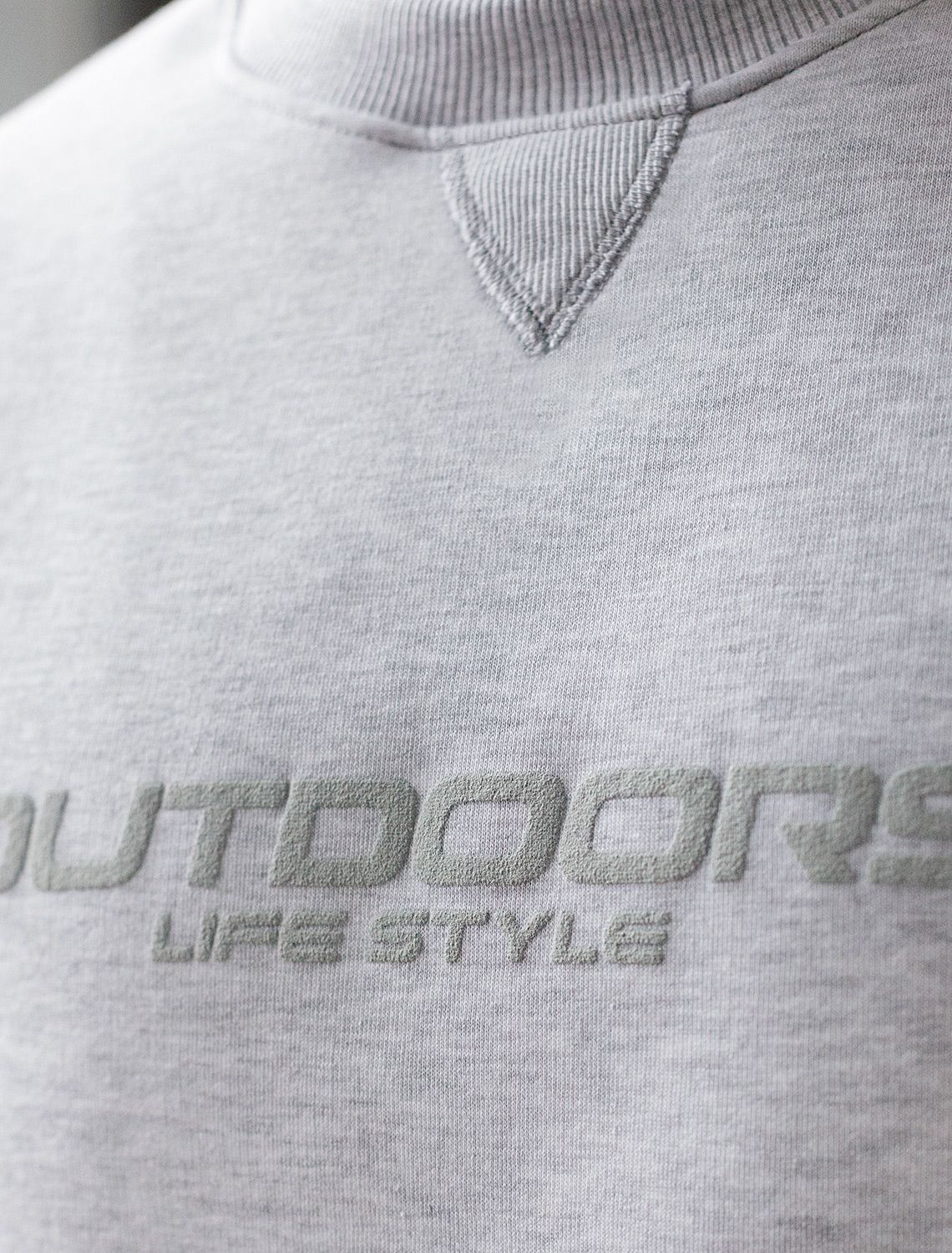 картинка Джемпер мужской св.серый меланж магазин Одежда+ являющийся официальным дистрибьютором в России 