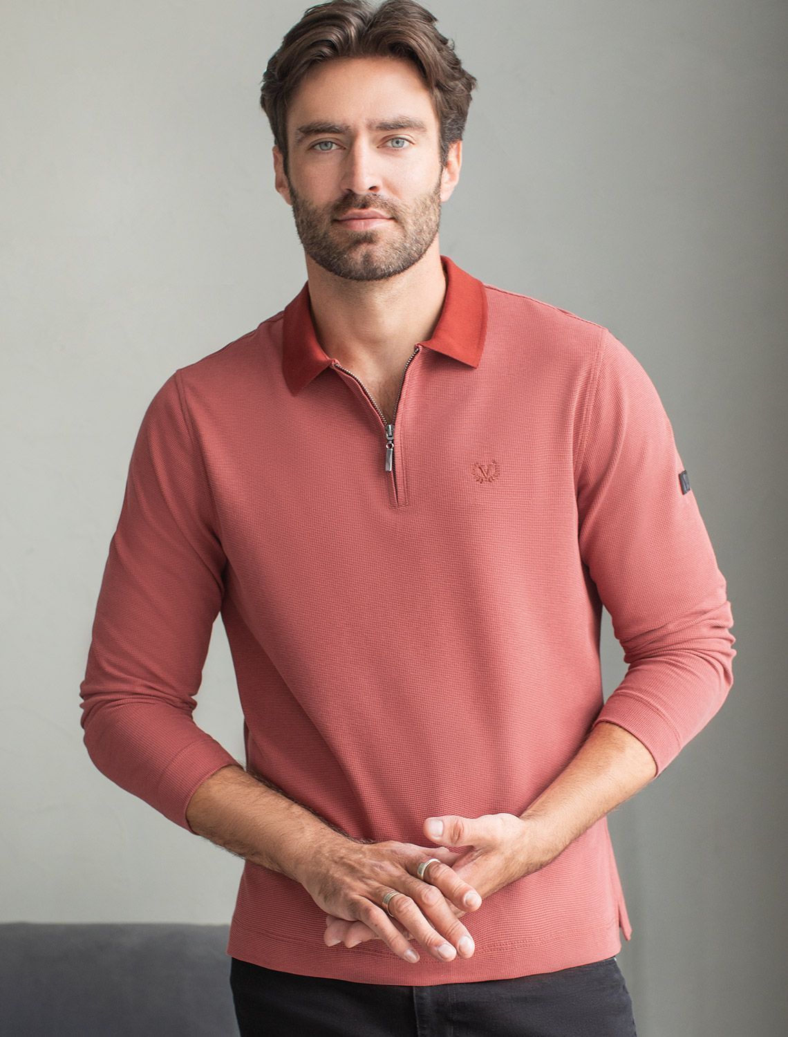 картинка Джемпер мужской кирпичный магазин Одежда+ являющийся официальным дистрибьютором в России 