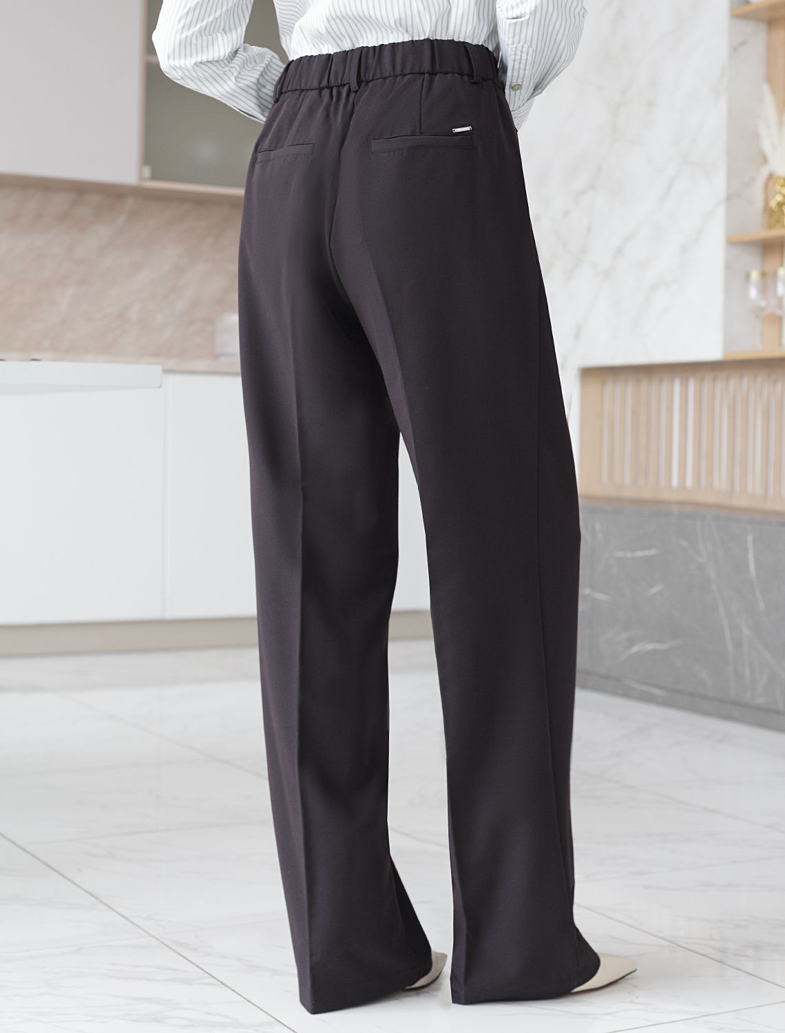 картинка Брюки женские черный магазин Одежда+ являющийся официальным дистрибьютором в России 