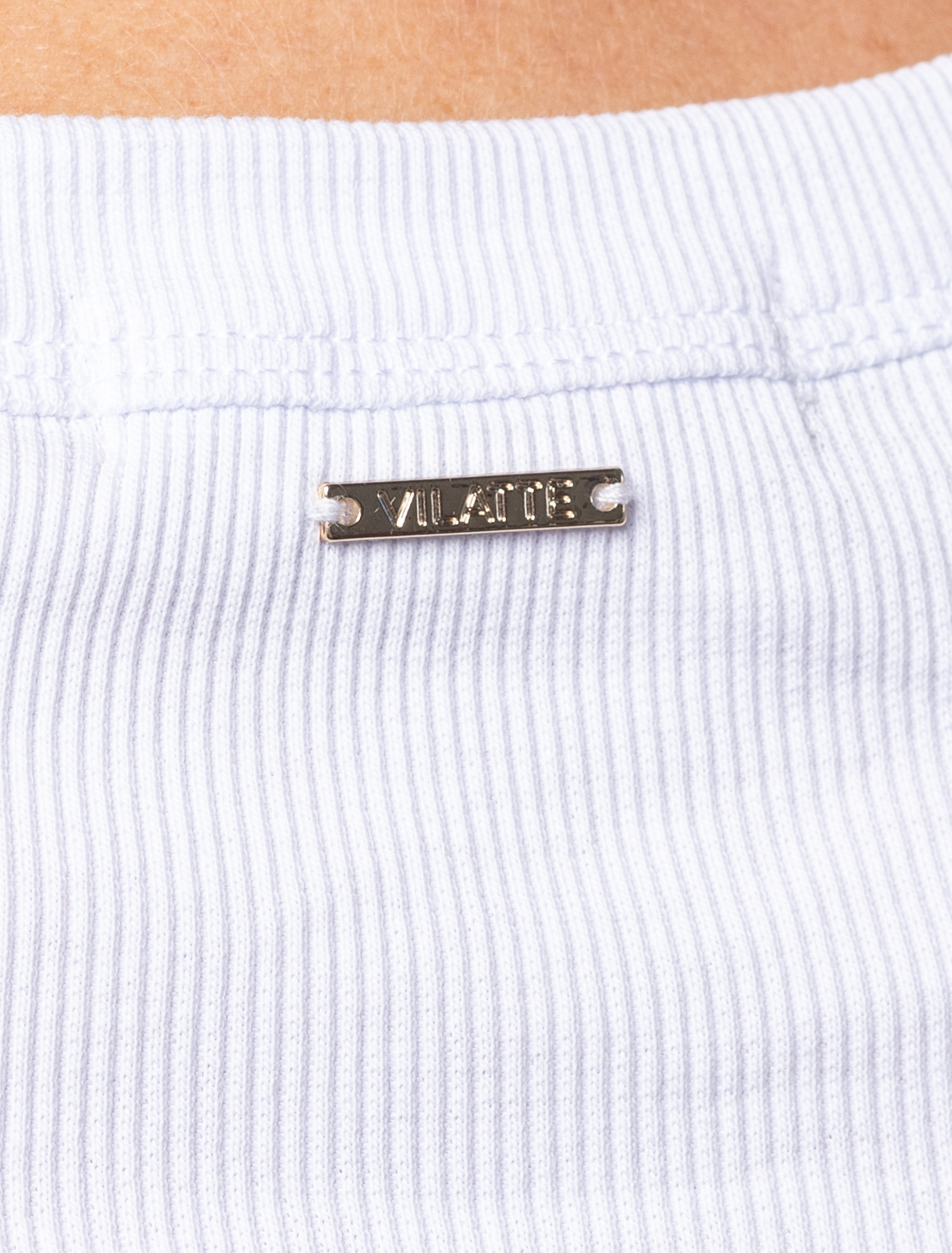 картинка Футболка женская белый от магазина Одежда+