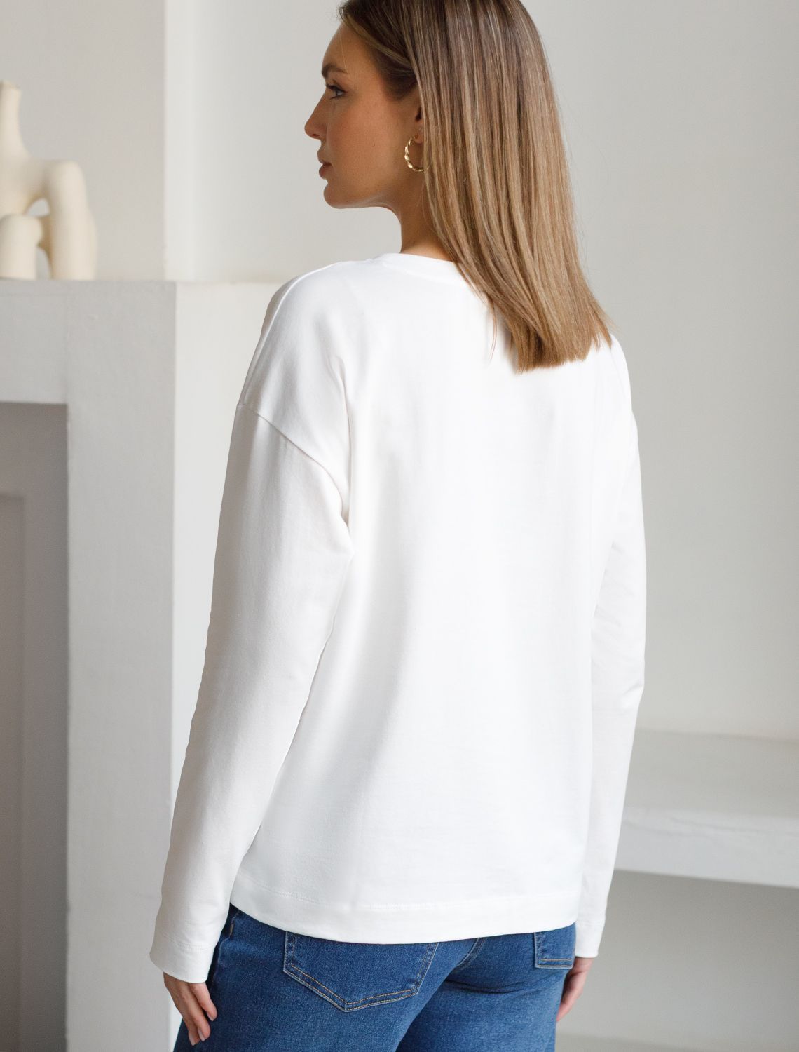 картинка Джемпер женский молочный_листья от магазина Одежда+