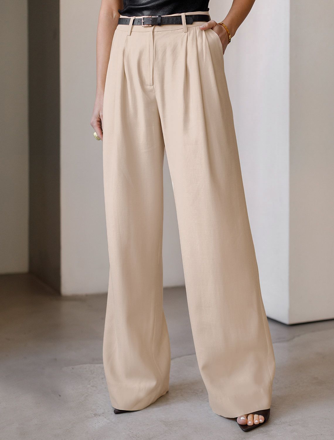 картинка Брюки женские овсяный от магазина Одежда+