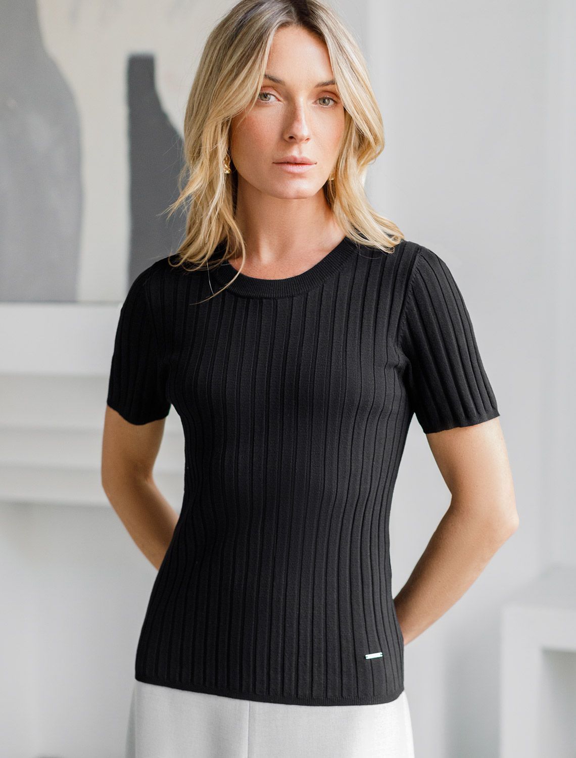 картинка Джемпер женский черный от магазина Одежда+