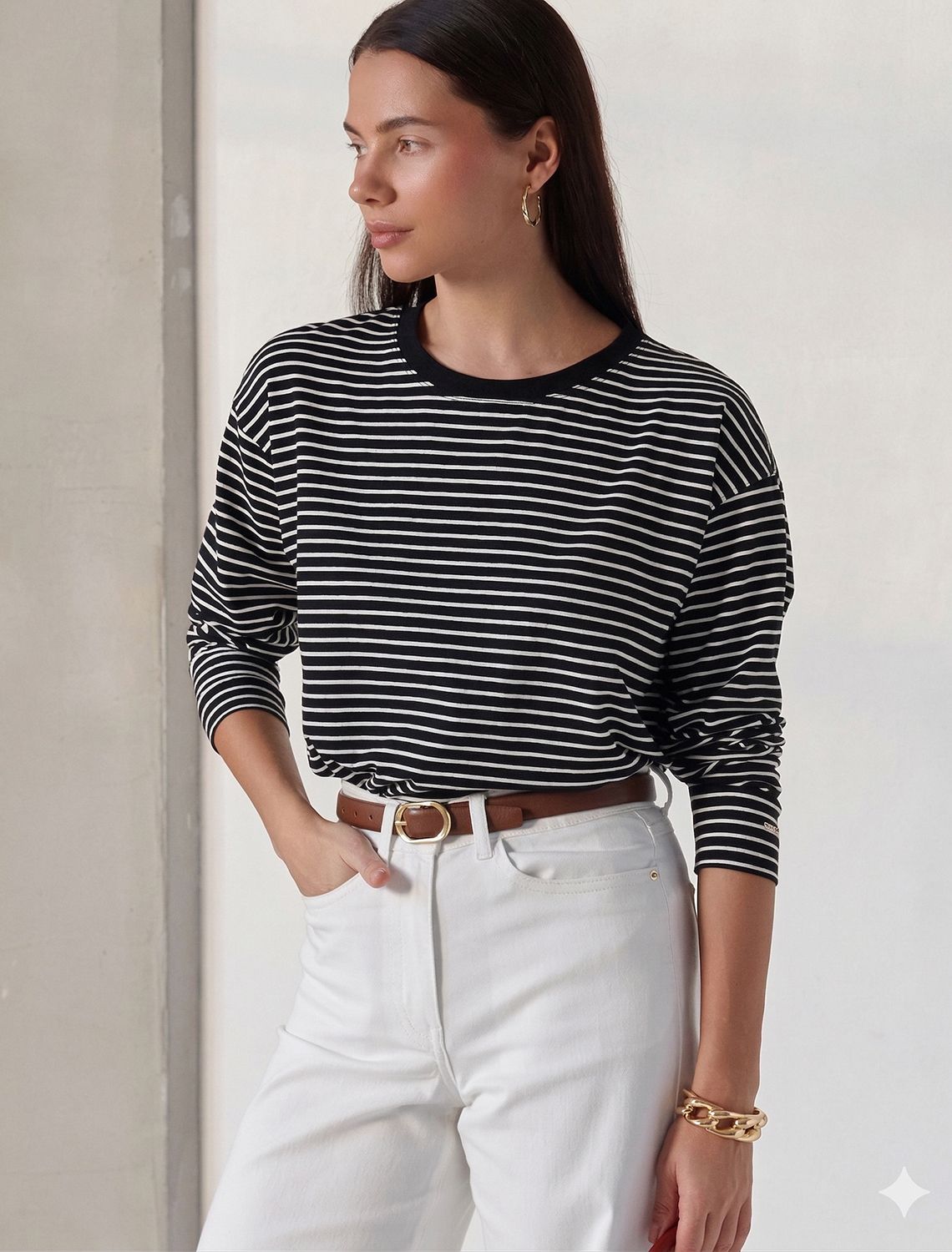 картинка Джемпер женский черный-белый магазин Одежда+ являющийся официальным дистрибьютором в России 