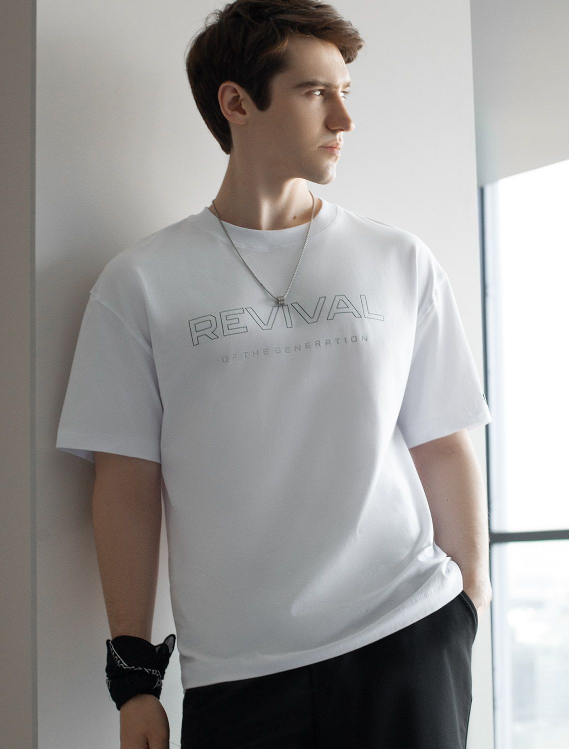 картинка Футболка мужская белый_revival магазин Одежда+ являющийся официальным дистрибьютором в России 