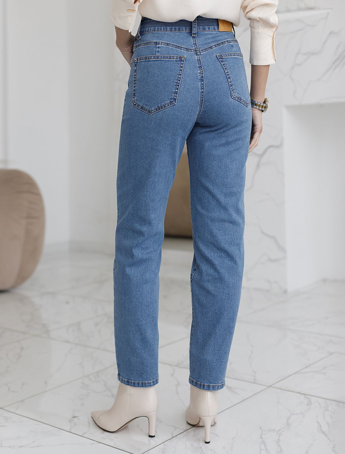 картинка Джинсы женские голубой магазин Одежда+ являющийся официальным дистрибьютором в России 