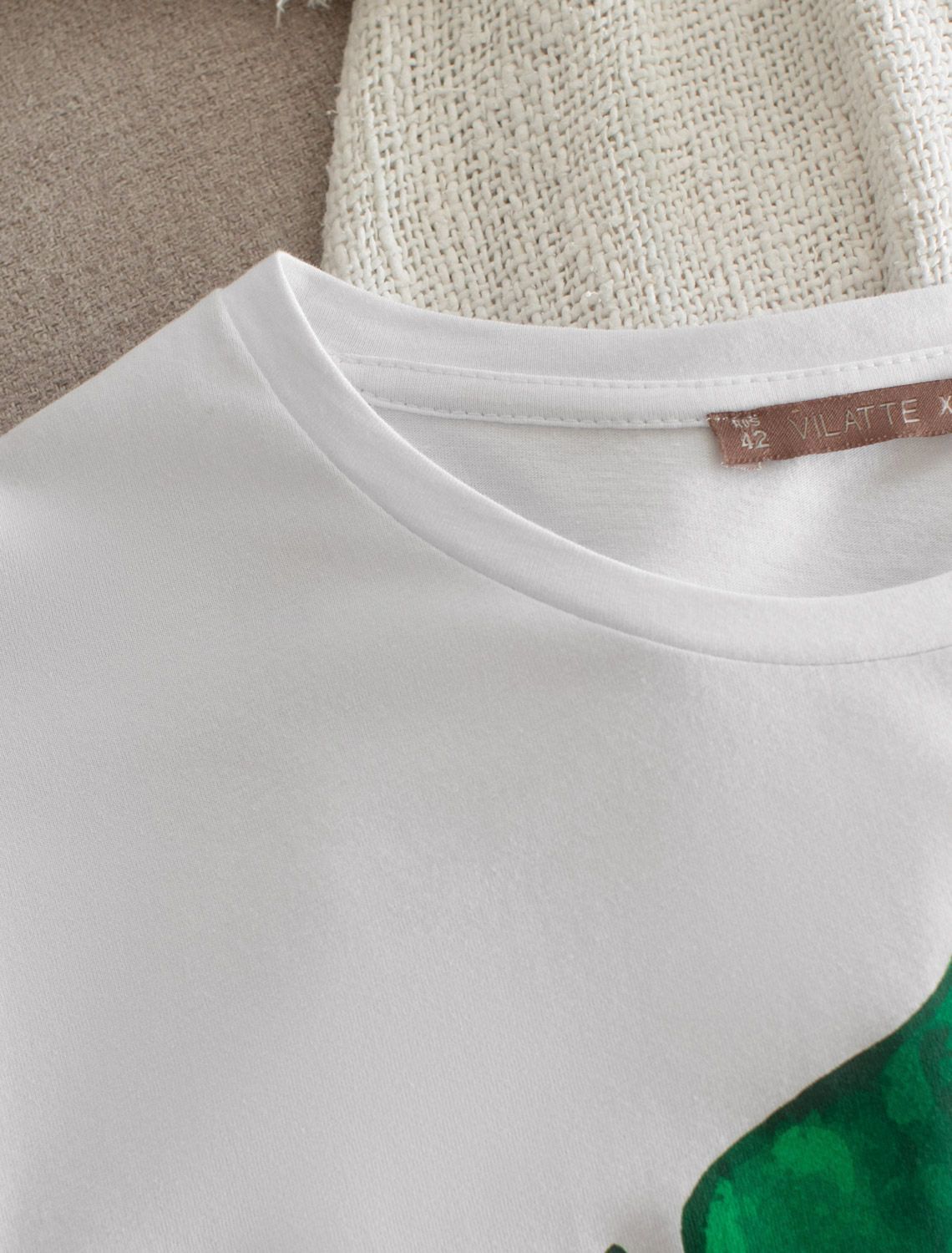 картинка Футболка женская белый_inspire от магазина Одежда+