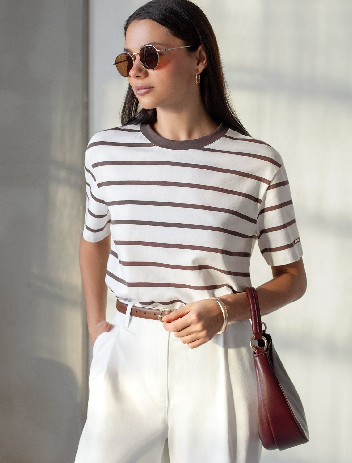 картинка Футболка женская белый-кофе магазин Одежда+ являющийся официальным дистрибьютором в России 