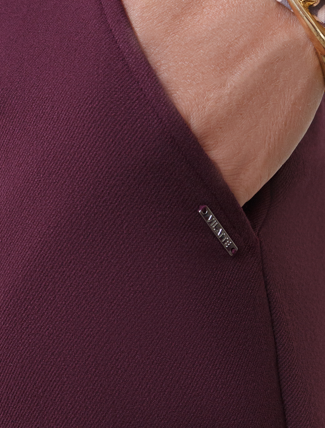 картинка Брюки женские бургунди магазин Одежда+ являющийся официальным дистрибьютором в России 