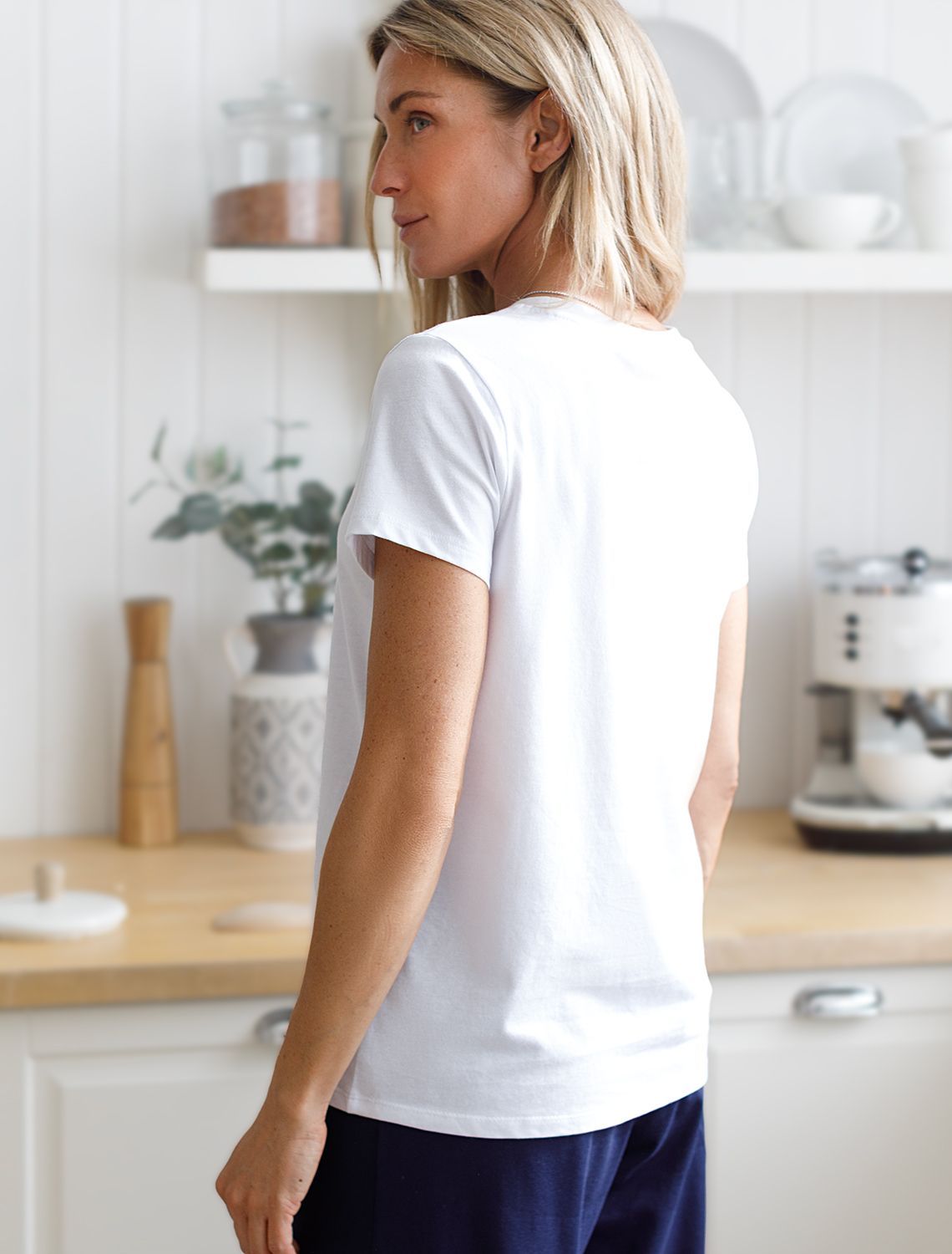 картинка Футболка женская белый_le_soleil от магазина Одежда+