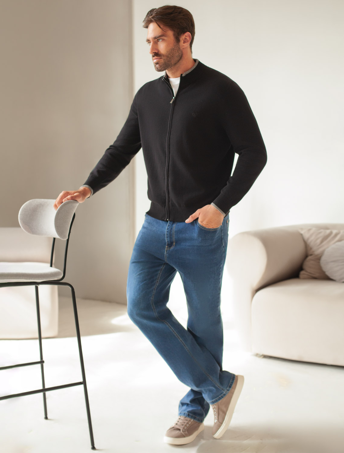 картинка Кардиган мужской черный от магазина Одежда+