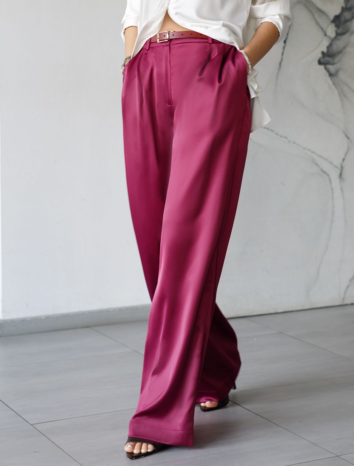 картинка Брюки женские бургунди магазин Одежда+ являющийся официальным дистрибьютором в России 