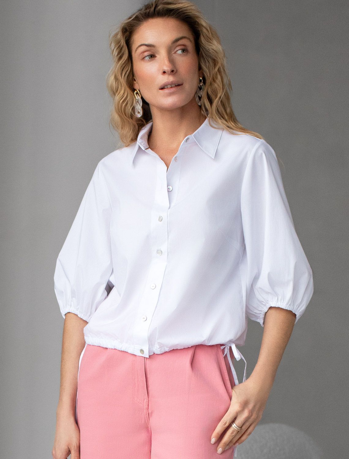 картинка Блузка женская белый магазин Одежда+ являющийся официальным дистрибьютором в России 