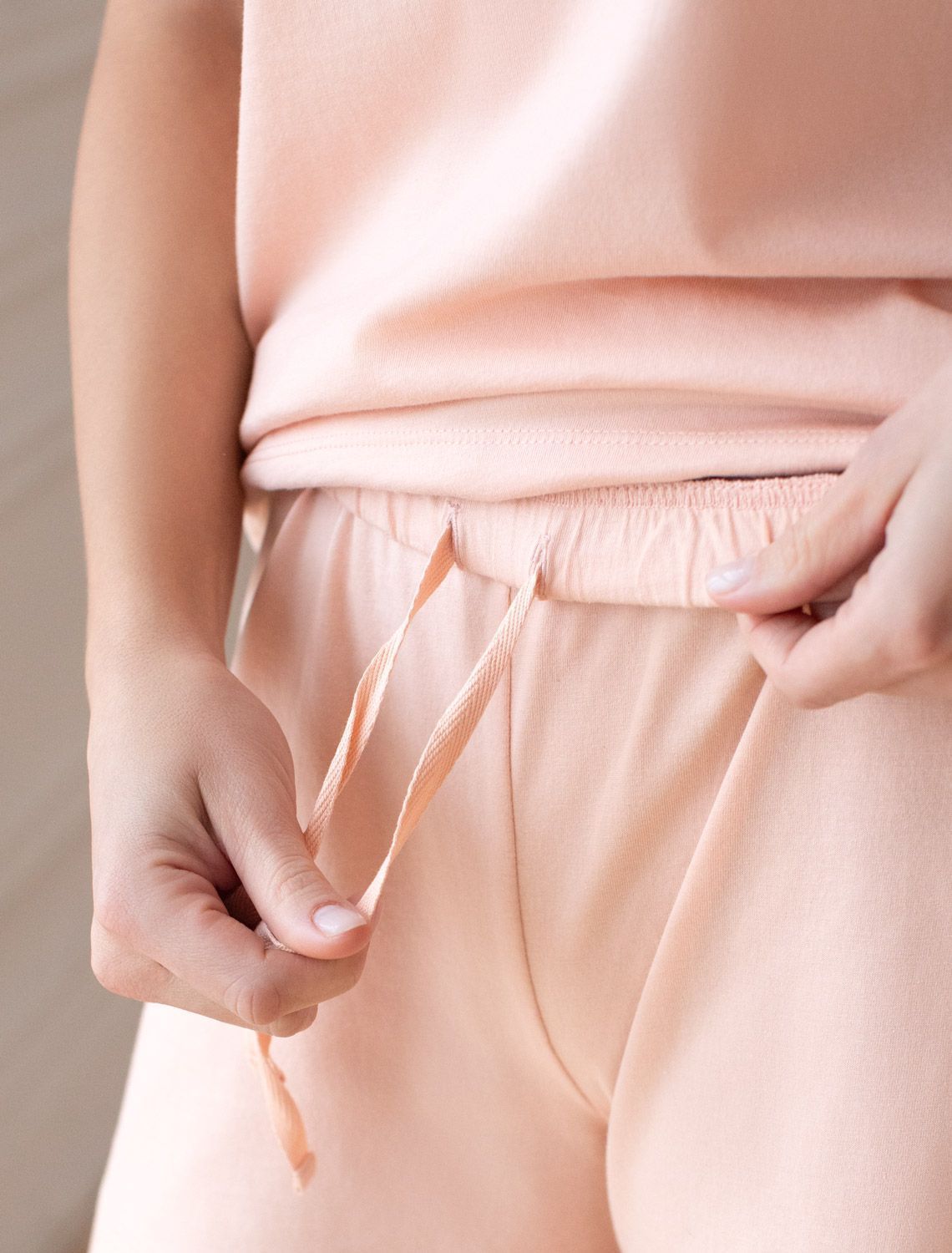 картинка Шорты женские пудра_vilatte магазин Одежда+ являющийся официальным дистрибьютором в России 