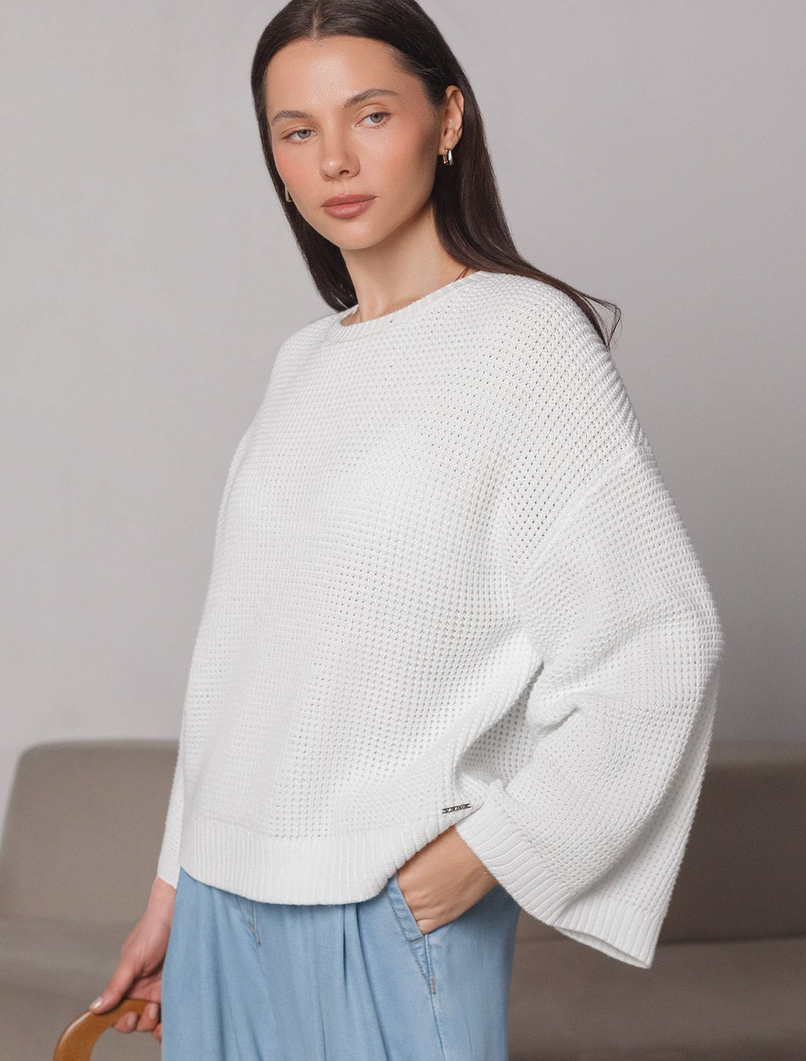 картинка Джемпер женский белый магазин Одежда+ являющийся официальным дистрибьютором в России 