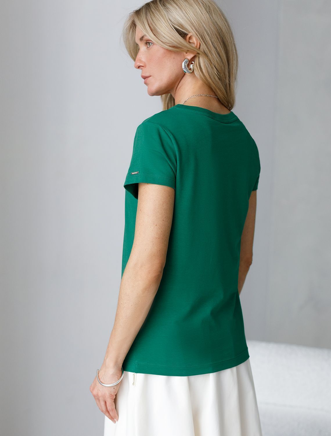 картинка Футболка женская зеленый от магазина Одежда+