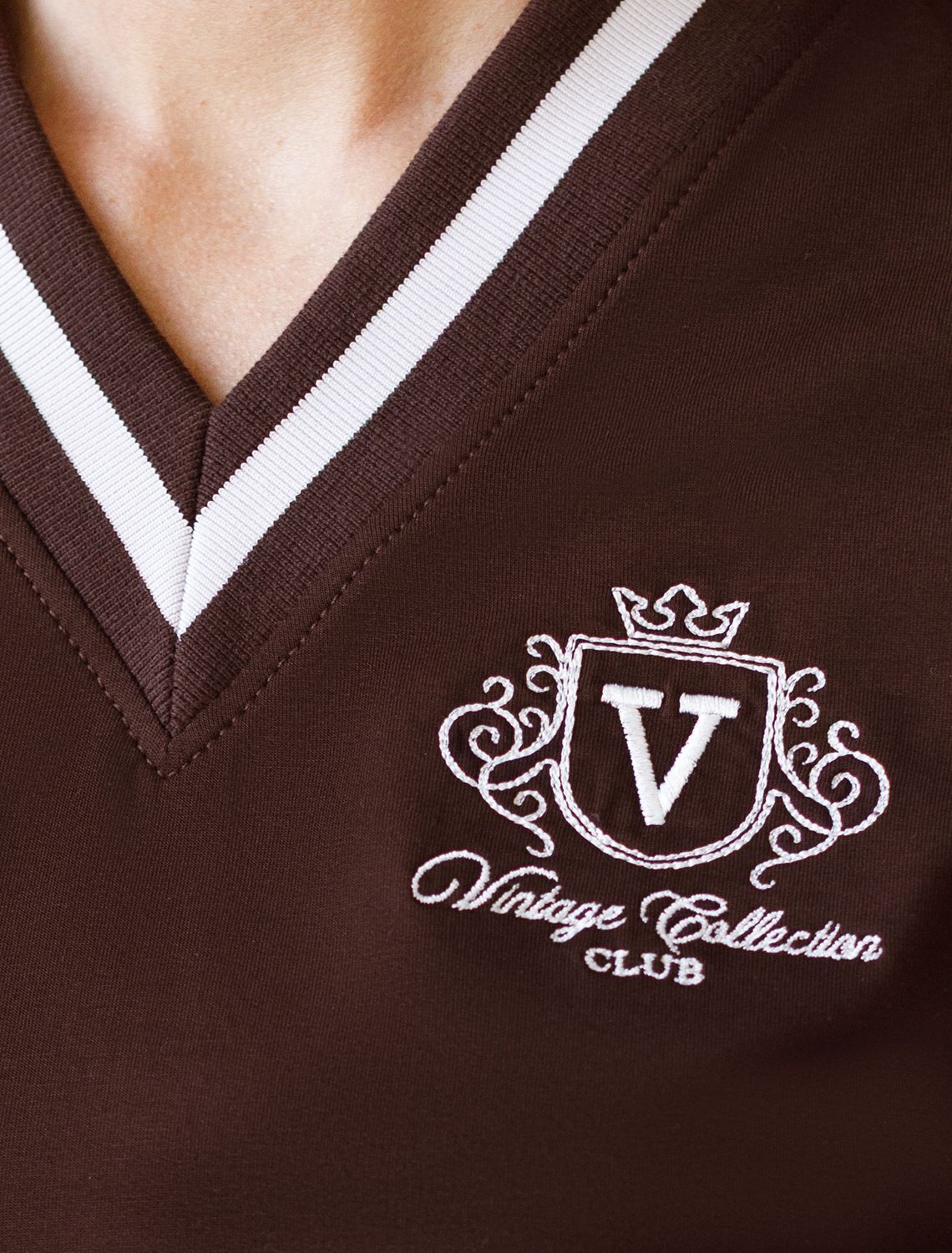 картинка Джемпер женский коричневый магазин Одежда+ являющийся официальным дистрибьютором в России 