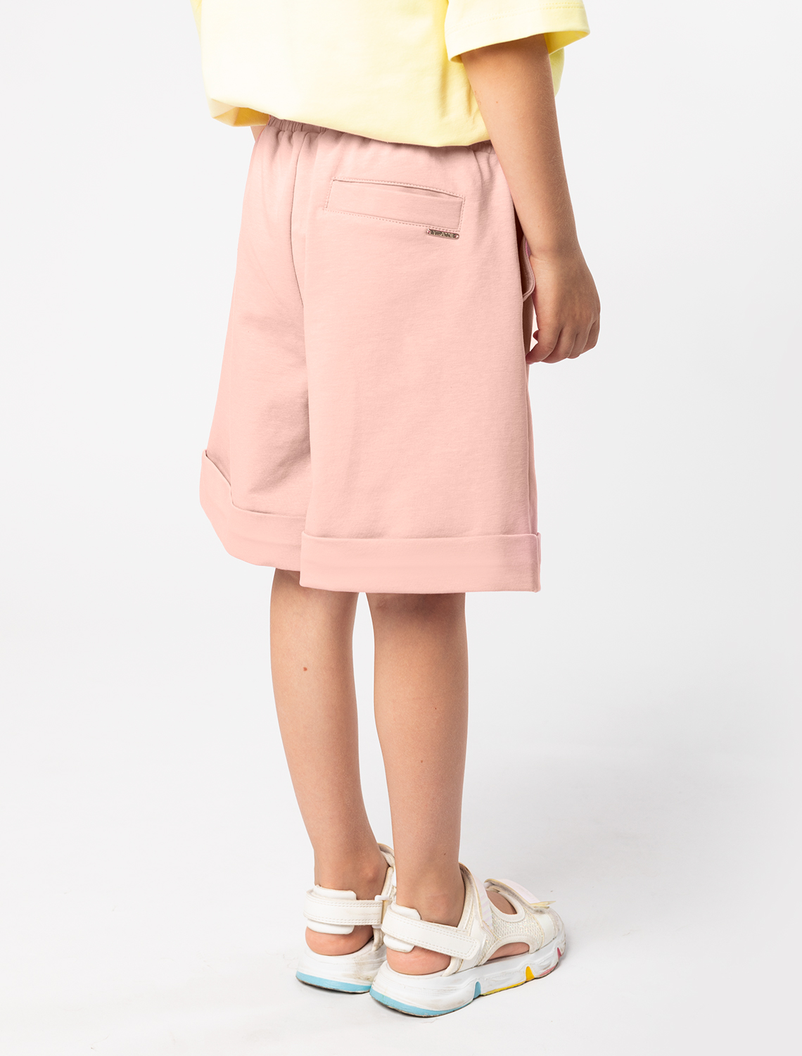 картинка Шорты трик для девочки пудровый магазин Одежда+ являющийся официальным дистрибьютором в России 