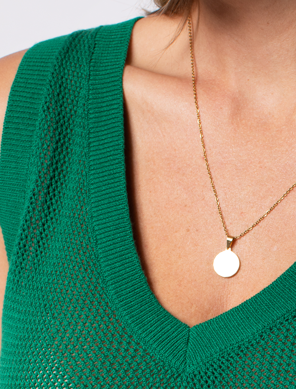 картинка Топ женский зеленый от магазина Одежда+