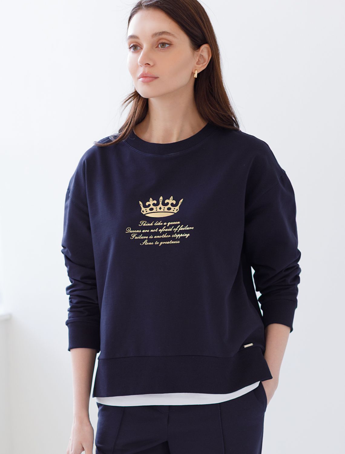 картинка Джемпер женский т.синий_queen магазин Одежда+ являющийся официальным дистрибьютором в России 