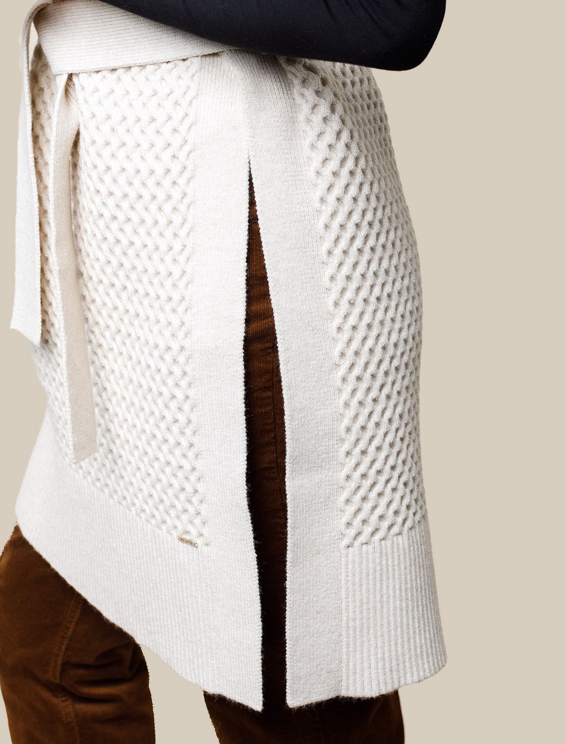 картинка Жилет женский овсяный меланж магазин Одежда+ являющийся официальным дистрибьютором в России 