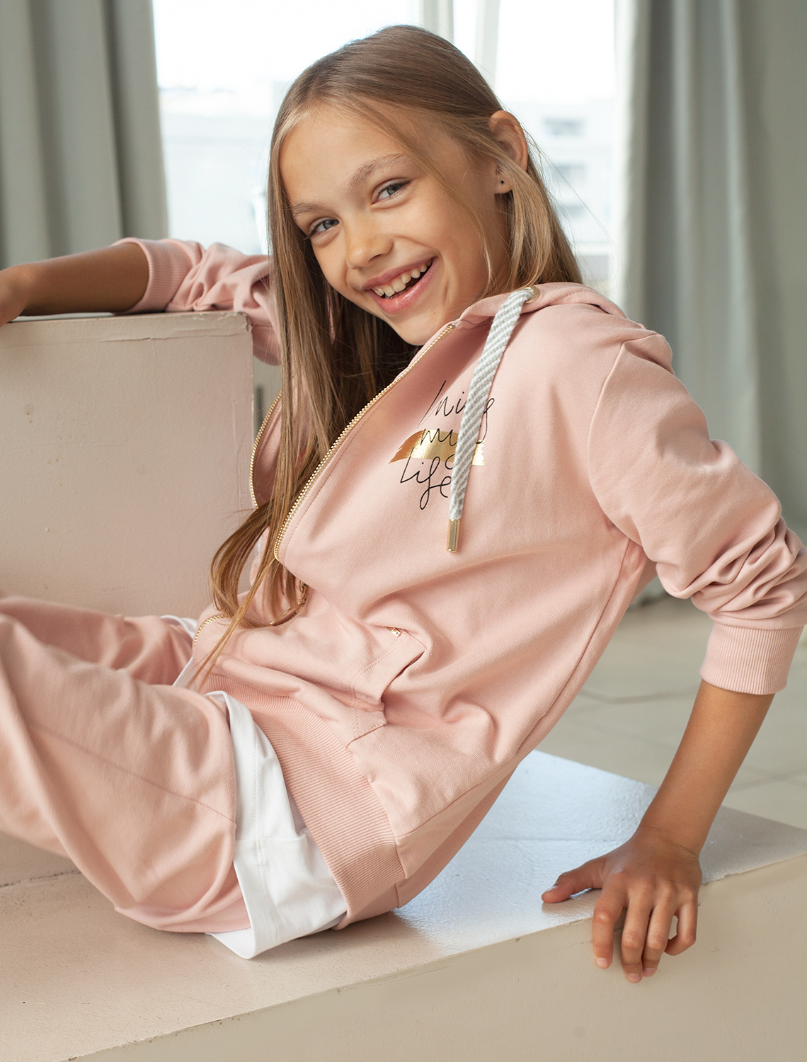 картинка Джемпер для девочки пудровый магазин Одежда+ являющийся официальным дистрибьютором в России 