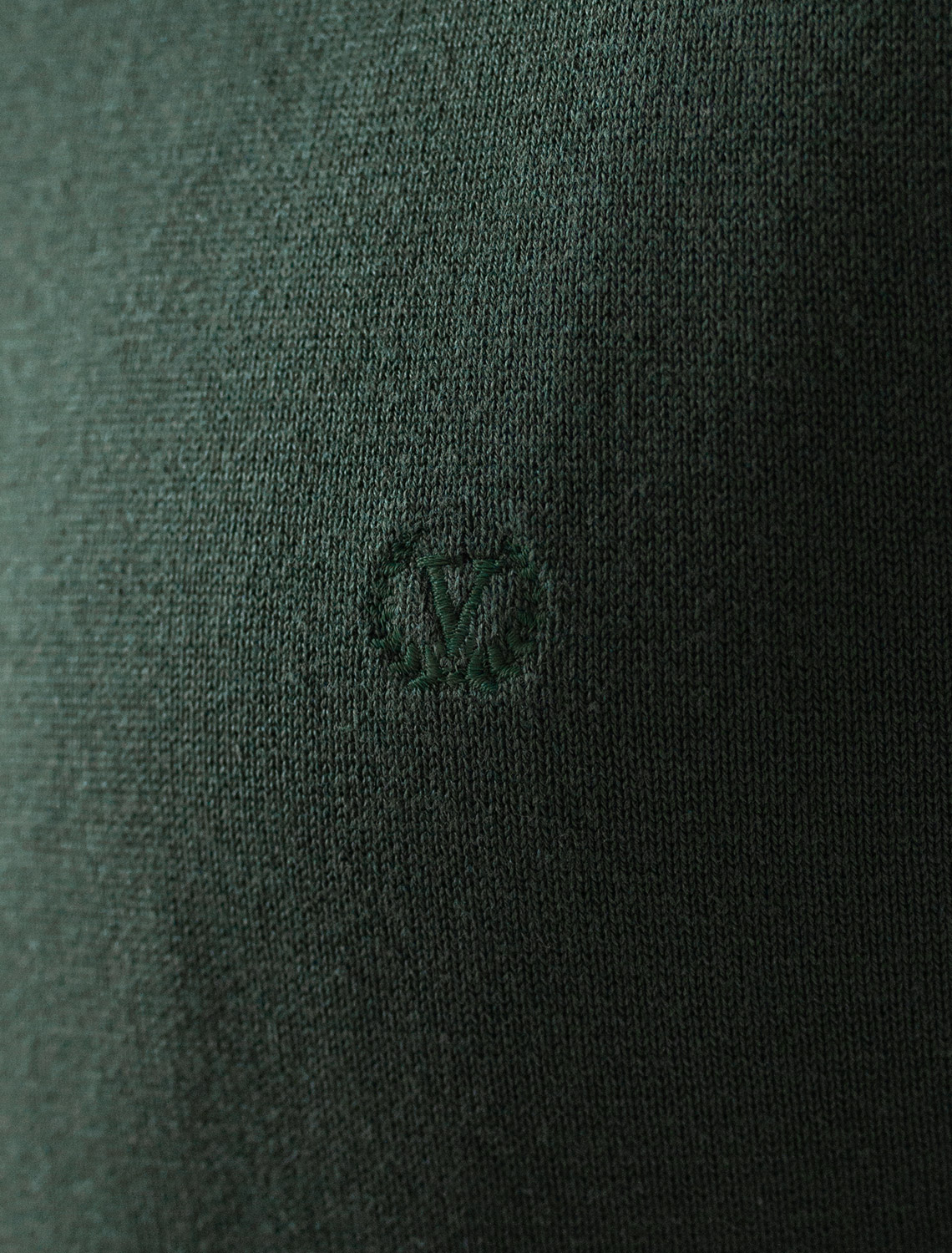 картинка Джемпер мужской дымчатый зеленый магазин Одежда+ являющийся официальным дистрибьютором в России 