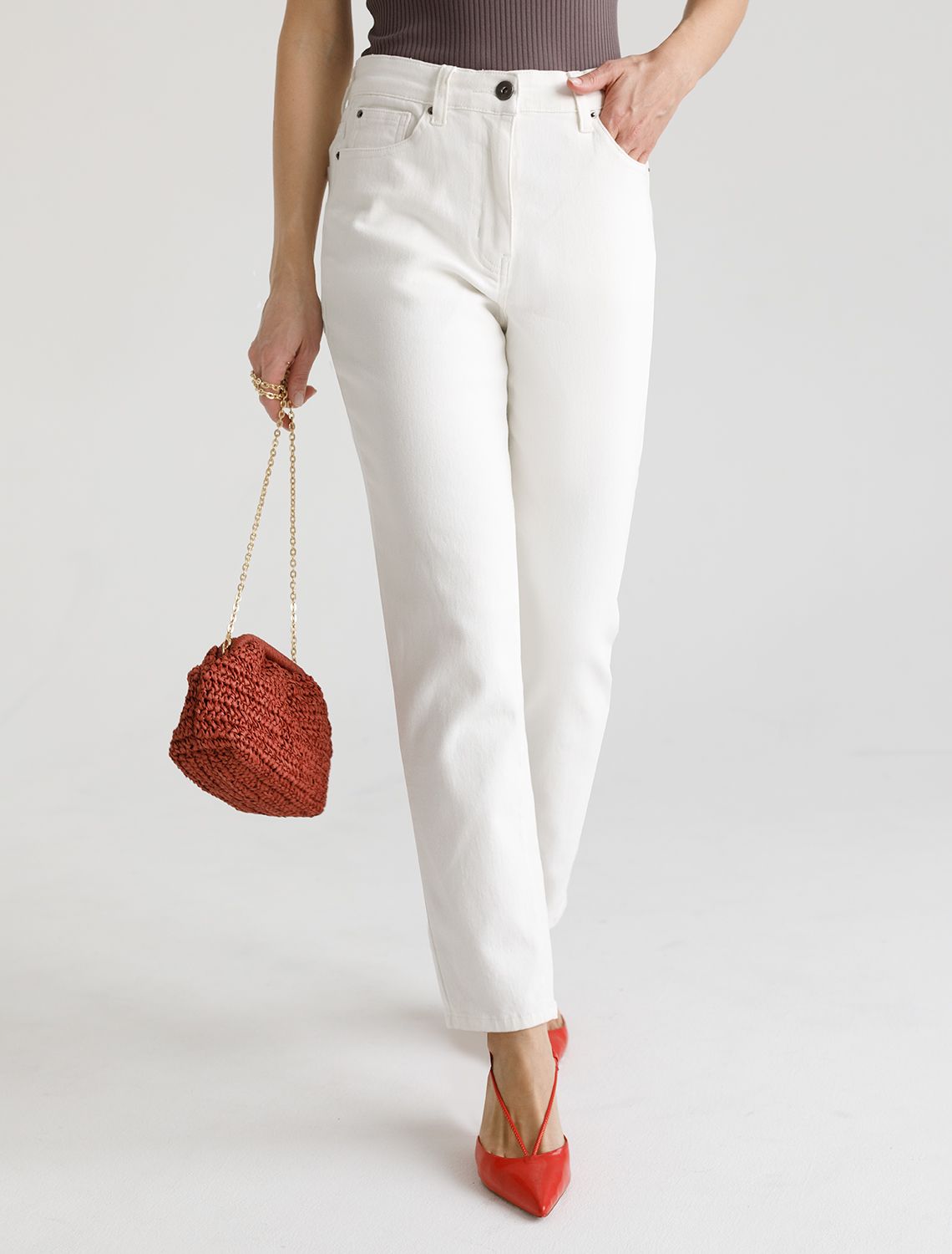 картинка Джинсы женские белый магазин Одежда+ являющийся официальным дистрибьютором в России 