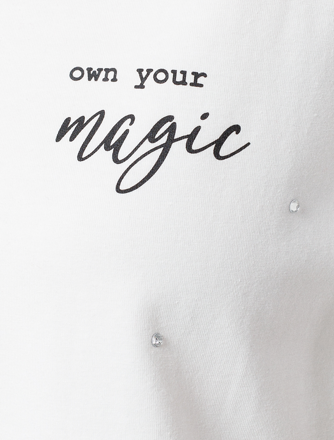 картинка Футболка женская белый_own your magic от магазина Одежда+