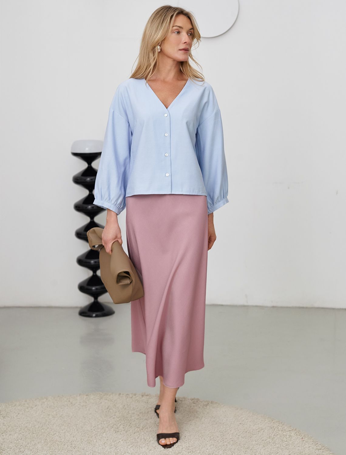 картинка Блузка женская голубой от магазина Одежда+