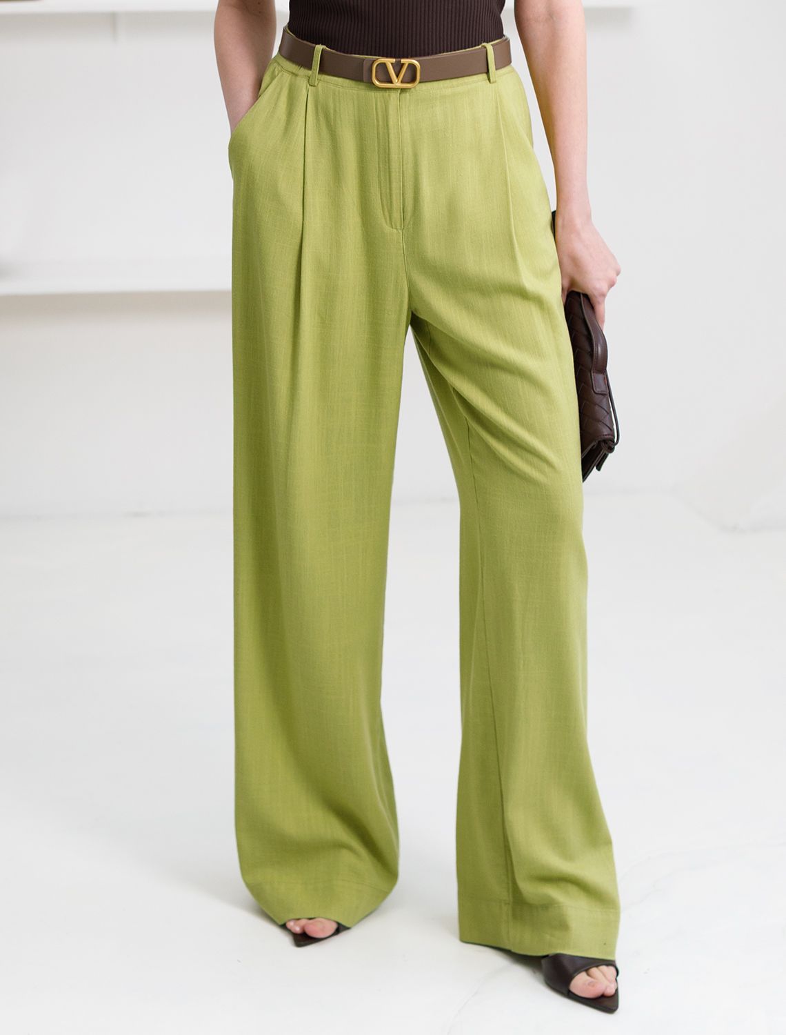 картинка Брюки женские салатовый магазин Одежда+ являющийся официальным дистрибьютором в России 