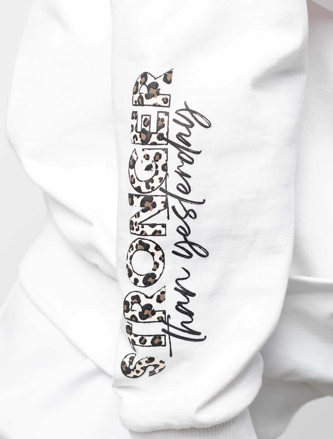 картинка Джемпер для девочки белый магазин Одежда+ являющийся официальным дистрибьютором в России 