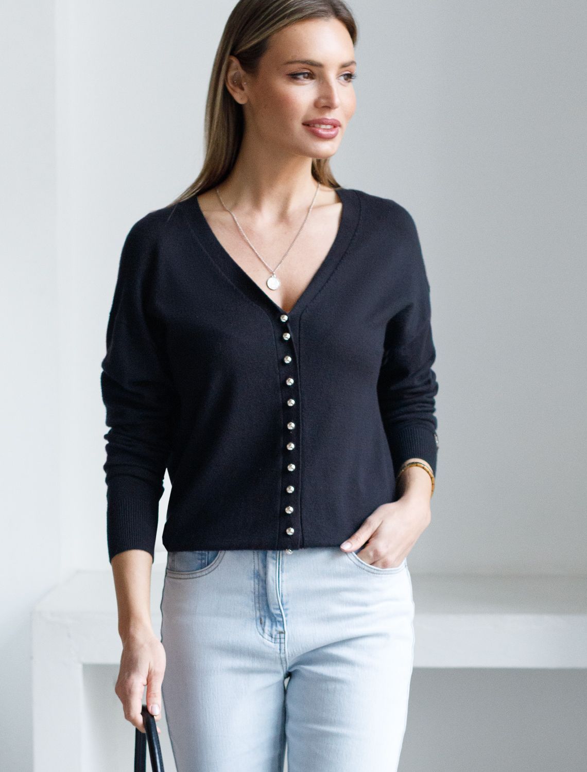 картинка Кардиган женский черный магазин Одежда+ являющийся официальным дистрибьютором в России 