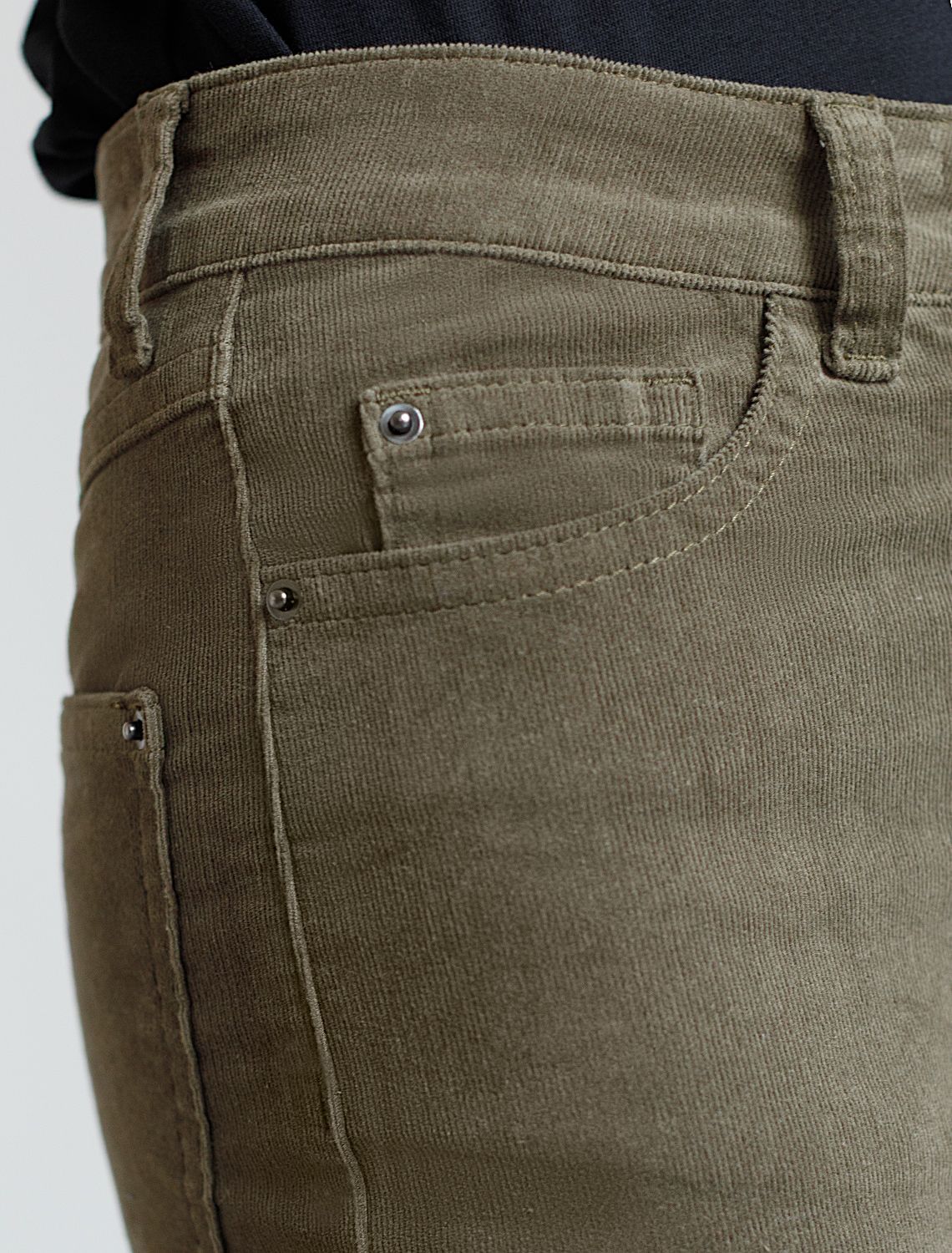 картинка Брюки женские хаки от магазина Одежда+